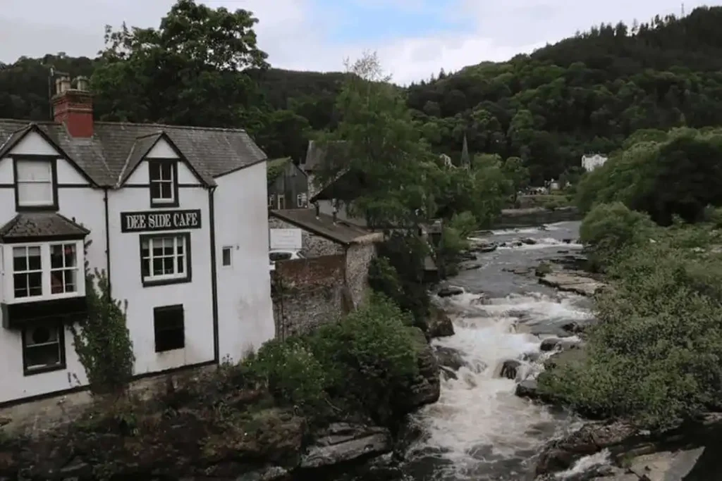 Llangollen